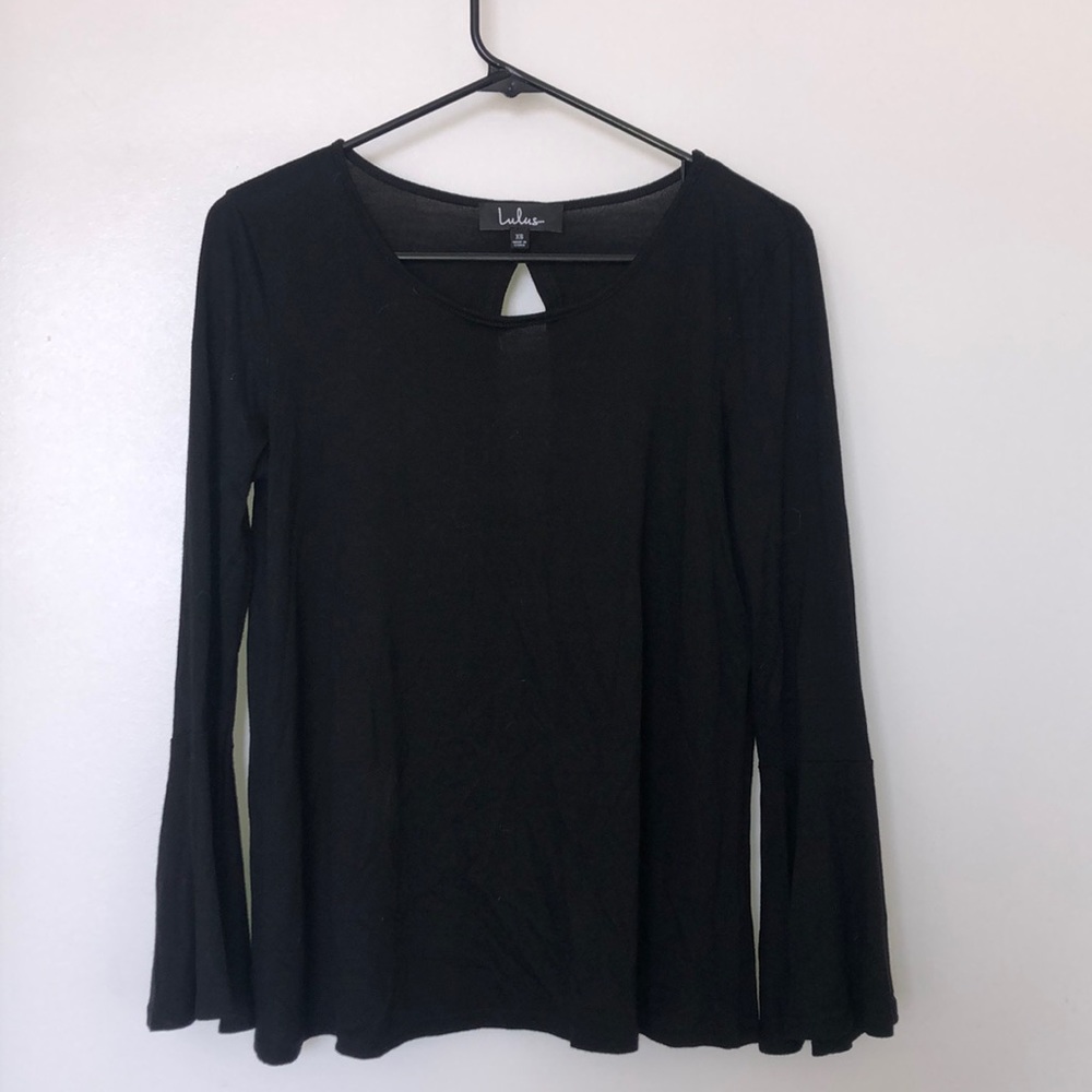 Black long sleeve backless top